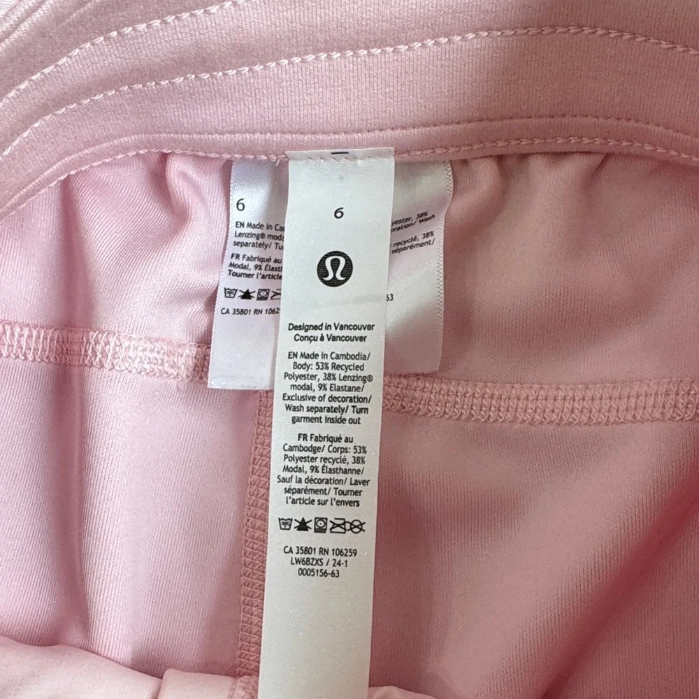 Lululemon Softstreme High-Rise Straight-Leg Cropped Strawberry Milkshake Size 6 - Picture 8 of 14